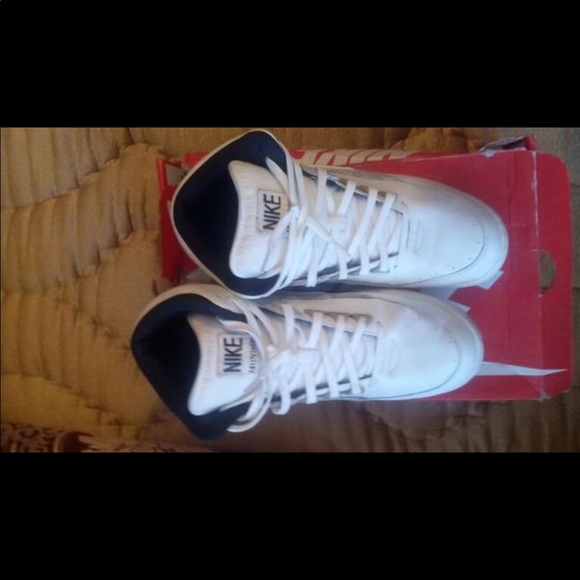 Nike Air Python - Picture 3 of 4